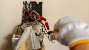 Tipos de Reparos Elétricos