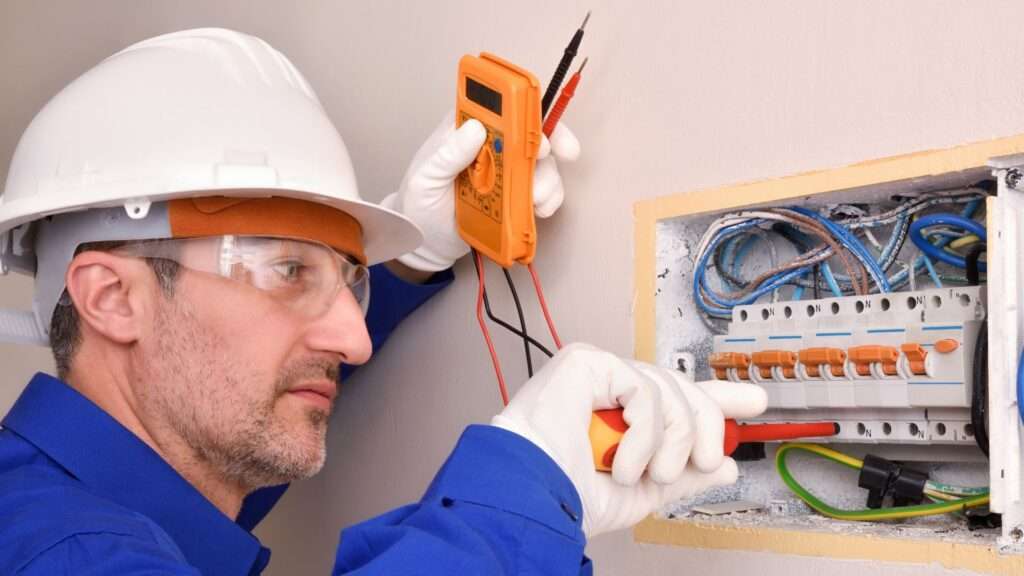 Eletricista em Santo Amaro: Qual Preço da Diária? Eletricista em Santo Amaro