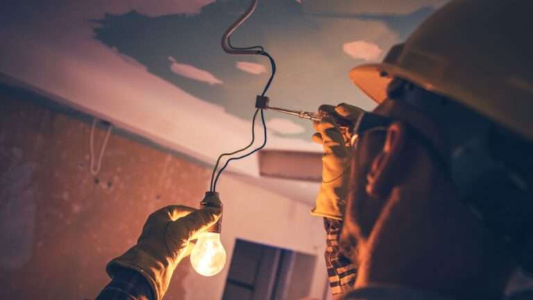 Eletricista em Santo Amaro