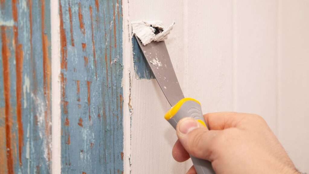 Remover Tinta de Móveis de Madeira