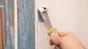Remover Tinta de Móveis de Madeira