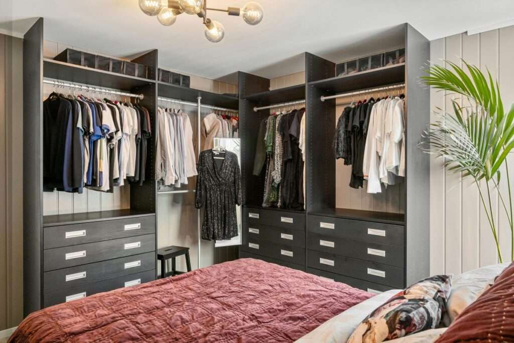 Guarda Roupa de Alvenaria para Quarto: Durabilidade, Estilo e Funcionalidade Guarda Roupa de Alvenaria para Quarto