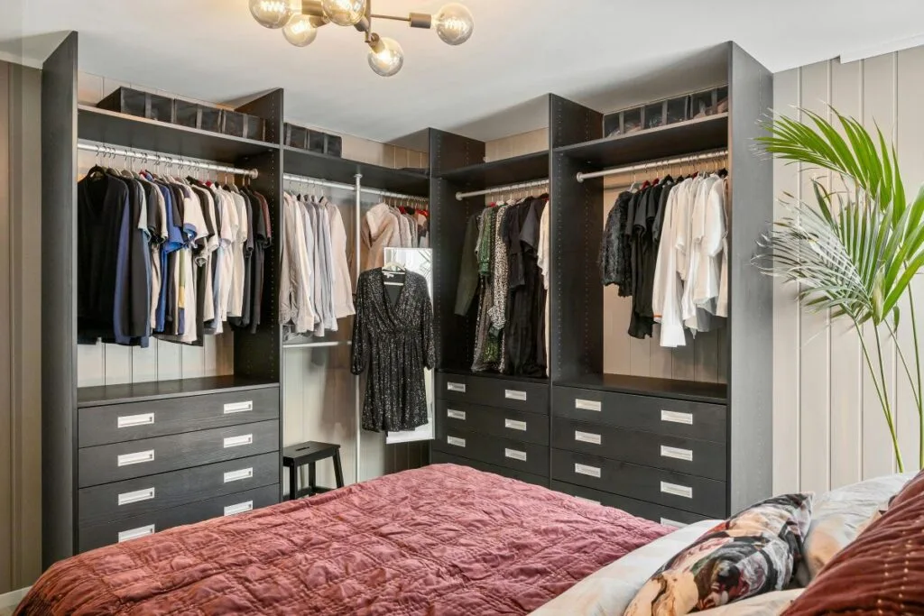 Guarda Roupa de Alvenaria para Quarto: Durabilidade, Estilo e Funcionalidade Guarda Roupa de Alvenaria para Quarto