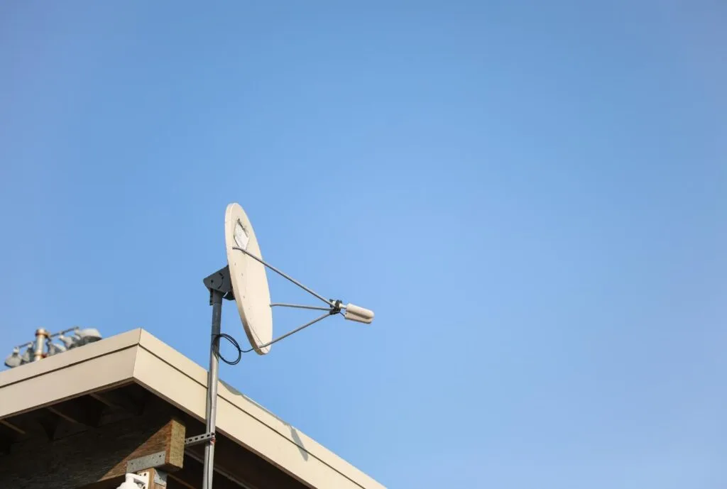 Técnico Instalador de Antena de Televisão: O que faz, quanto custa e como escolher Técnico Instalador de Antena de Televisão: O que faz, quanto custa e como escolher